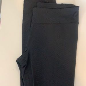 Medium Under Armour leggings